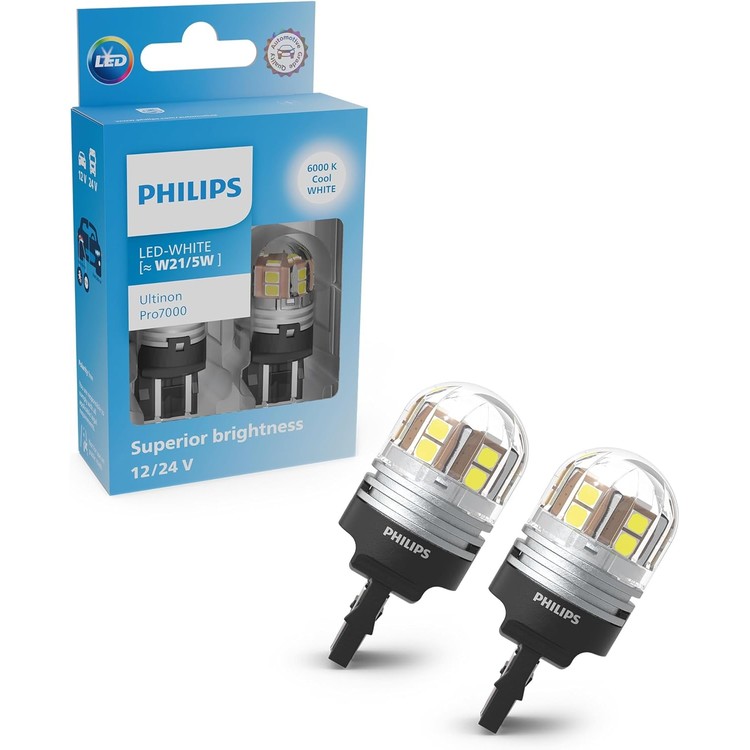 philips-ultinon-pro7000-led-car-signaling-bulb-w215w-white-12v24v-01-rks
