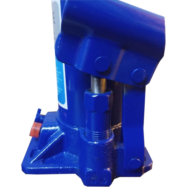 6-ton-tonne-bottle-jack-heavy-duty-hydraulic-lifting-for-cars-vans-and-other-vehicles-04-aro