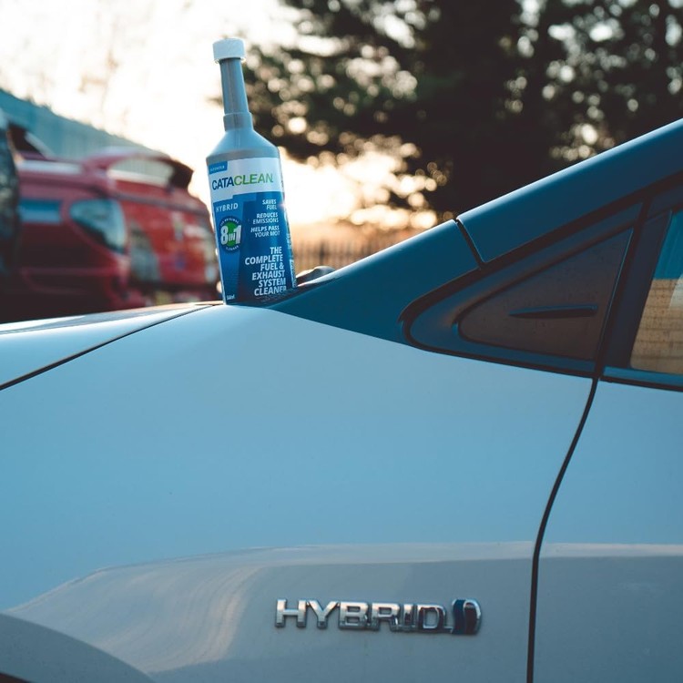 cataclean-hybrid-complete-fuel-exhaust-cleaner-catalytic-converter-valve-injector-cleaner-fuel-additive-formulated-for-performance-fuel-efficiency-pre-03-sqa
