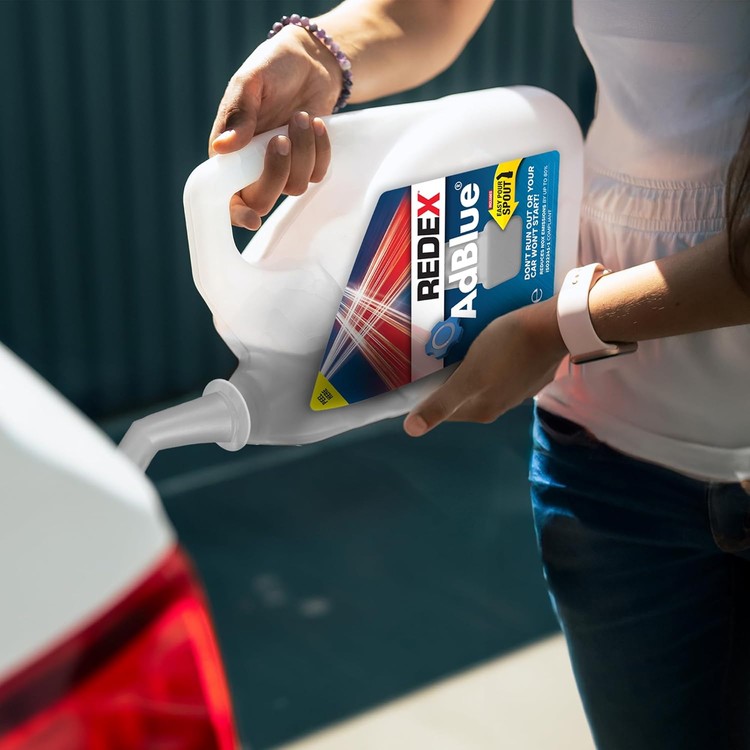 redex-adblue-additive-4l-adblue-with-easy-pour-spout-reduces-nox-emissions-quick-easy-filling-keep-spare-in-boot-premium-quality-adblue-diesel-exhaust-05-lcj