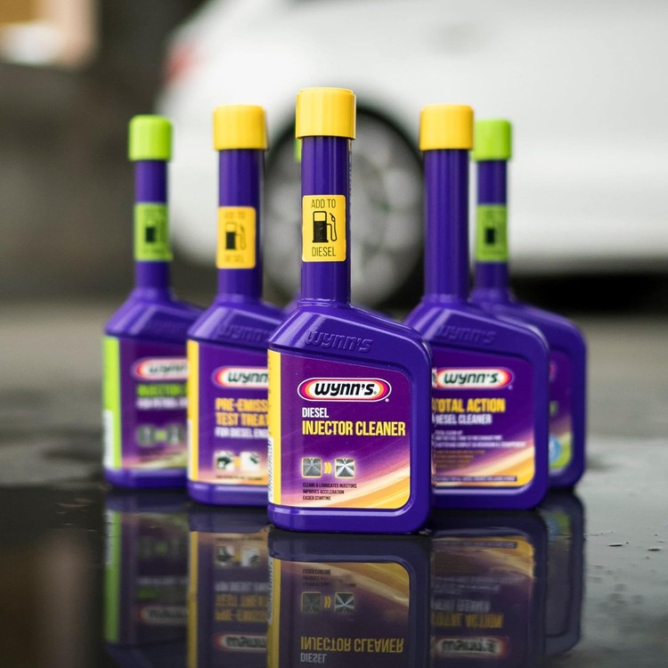 wynns-petrol-injector-cleaner-restores-spray-pattern-prevents-deposits-improves-combustion-cold-start-reduces-fuel-consumption-emissions-325ml-05-pcj