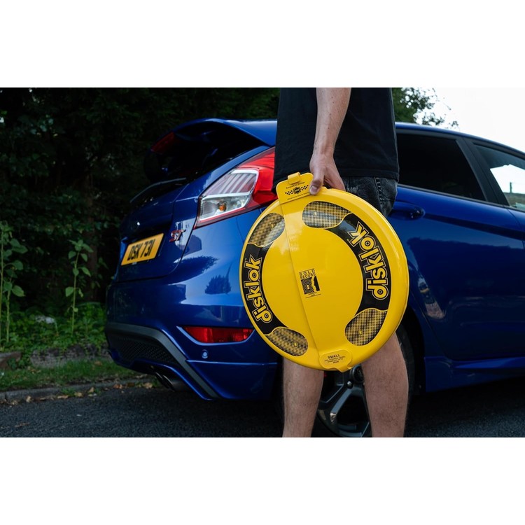 disklok-gold-security-edition-combo-pack-car-steering-wheel-cover-anti-angle-grinder-anti-theft-lock-police-approved-inc-bag-cover-yellow-small-35cm-3-09-lyy