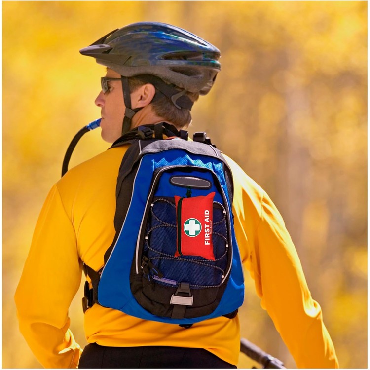 its-smart-premium-first-aid-kit-110-pieces-for-travel-essentials-hiking-home-camping-and-car-includes-emergency-blanket-plasters-bandages-eyewash-and-08-hmv